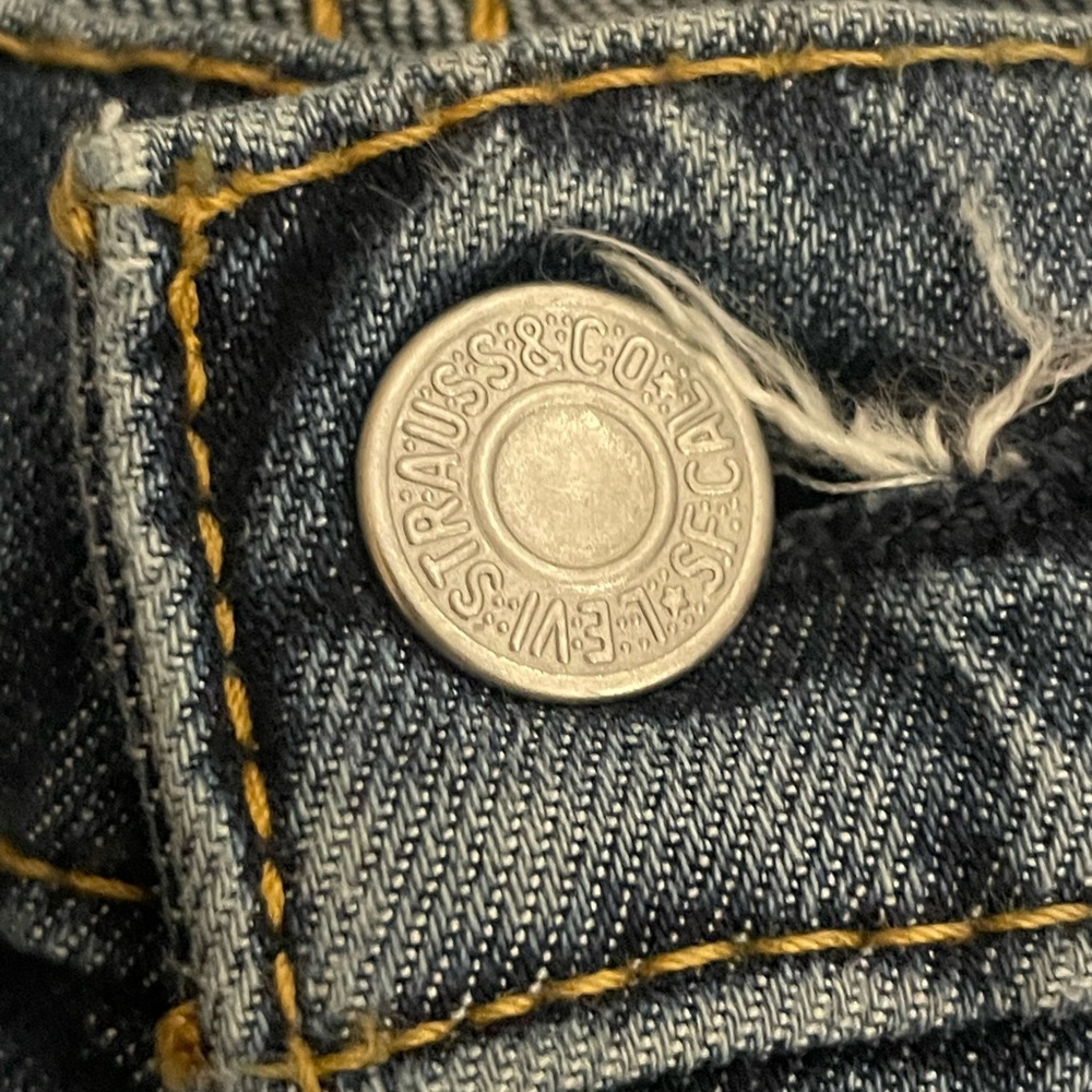 Levi's Men's Dark Blue Straight Jeans - Picture 2 of 6